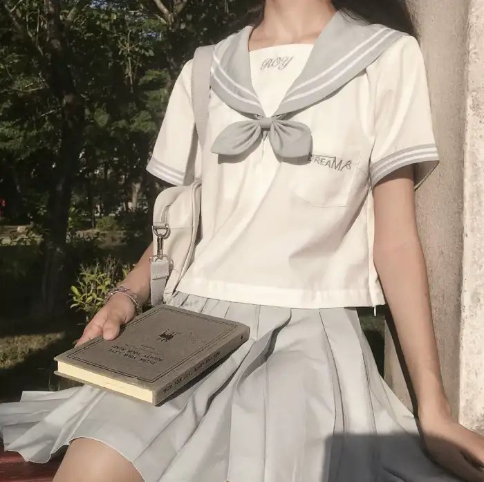 下山后我成了包租公